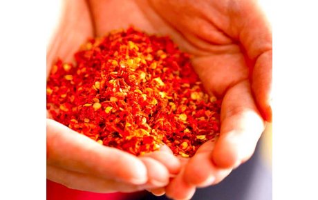 Red hot crushed pepper 